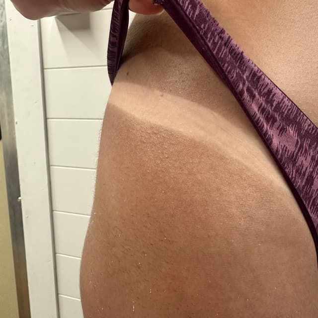 Spray Tan 1 per week monthly